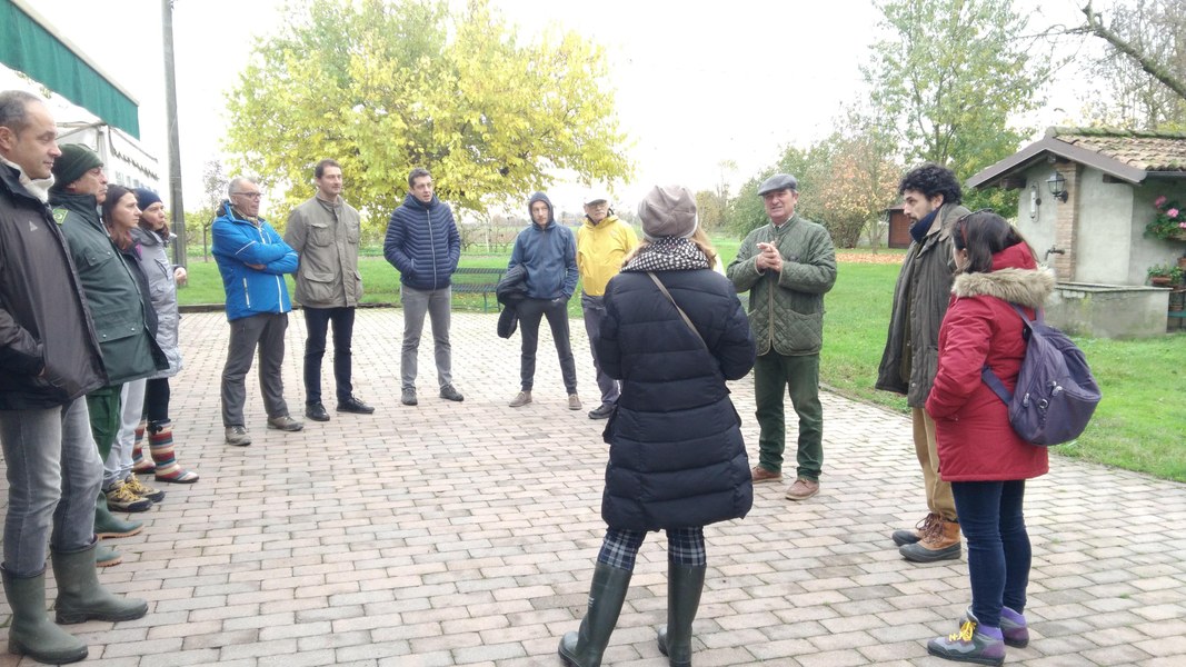 2_la partenza da agr. La Bisana.jpg